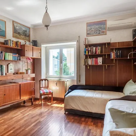 Anna Luxury Salario Parioli * Rom